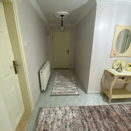 Apartment Sera Goelue Manzarali Trabzon