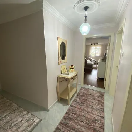 Apartment Sera Goelue Manzarali